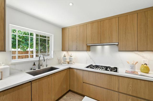 1406 Hollenbeck Avenue, Sunnyvale CA: https://media.crmls.org/mediaz/512bfa84-6b56-491a-8489-c8c5955d2ba8.jpg