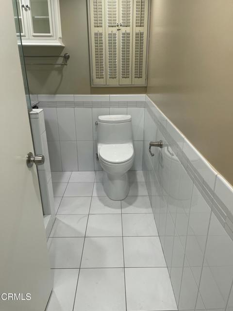 1155 S Orange Grove Boulevard, Pasadena CA: https://media.crmls.org/mediaz/512c5787-9511-46a7-ba29-4da12d0a7f16.jpg