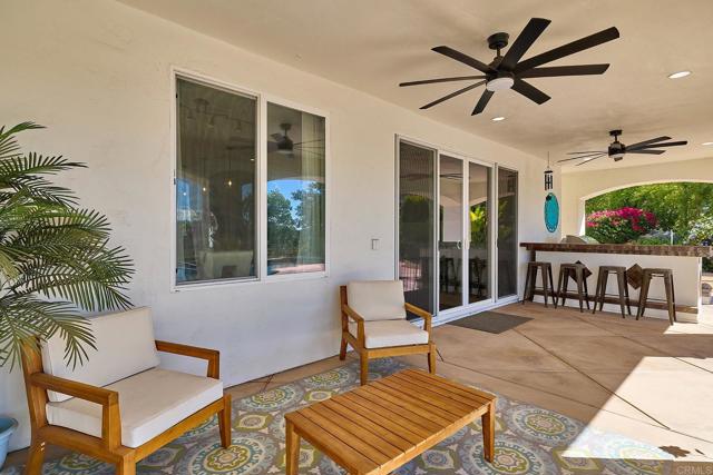 2869 Dos Lomas Place, Fallbrook CA: https://media.crmls.org/mediaz/512cb27a-9077-452d-bd2e-2676e0d38e5d.jpg