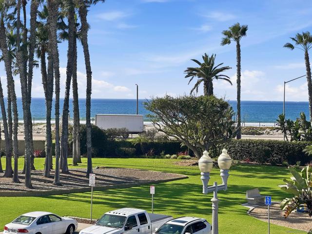 22 Montego Ct, Coronado CA: https://media.crmls.org/mediaz/512d1657-db0b-4ca0-8fd6-c16a4118a2ea.jpg