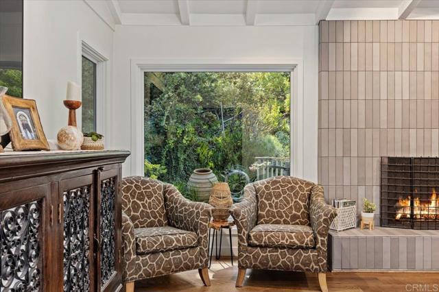 5125 El Secreto, Rancho Santa Fe CA: https://media.crmls.org/mediaz/512da79c-0e68-4663-a1a3-cbfc82eccd44.jpg