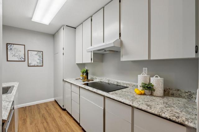 340 Vallejo Drive, Millbrae CA: https://media.crmls.org/mediaz/512dd77c-e731-4885-bc76-5ecde087cf08.jpg