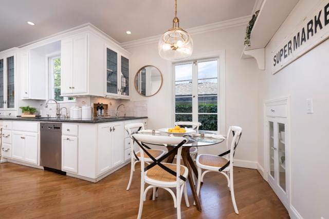 526 W Poplar Avenue, San Mateo CA: https://media.crmls.org/mediaz/512df3ba-56df-46cd-9d1a-ab7b66f8ec96.jpg