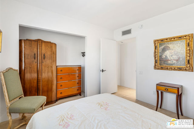 805 E El Cid, Palm Springs, CA 92262