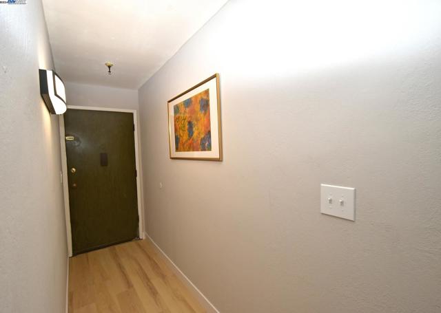 Image 36 of 38 For 303 Adams St  109