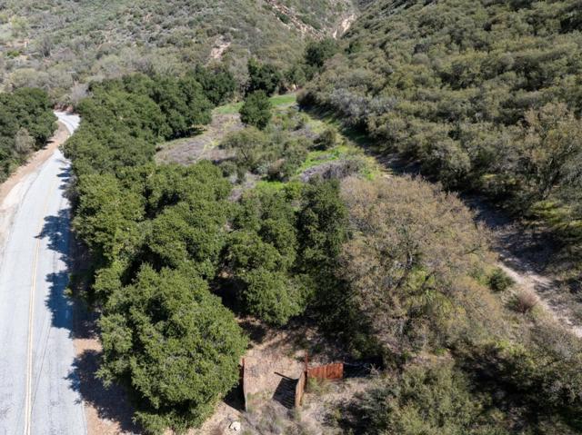 44175 Carmel Valley, Greenfield CA: https://media.crmls.org/mediaz/512fbba2-a761-40b0-aea9-d2b0ea87c4bf.jpg