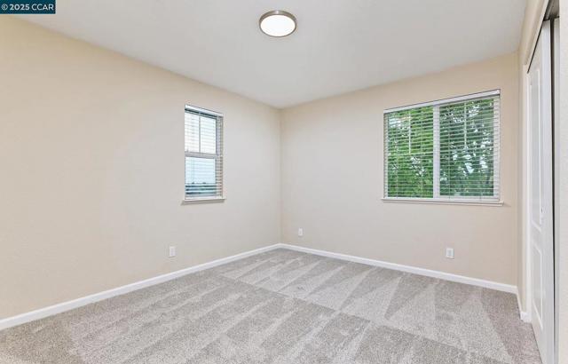4874 Snowy Egret Way, Oakley CA: https://media.crmls.org/mediaz/51305b0f-55c2-4c09-85a1-ec2c14b502fb.jpg