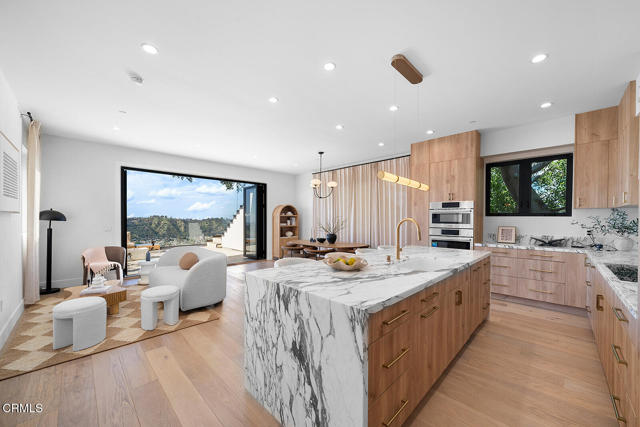 Detail Gallery Image 7 of 34 For 812 W Avenue 37, Los Angeles,  CA 90065 - 3 Beds | 2/1 Baths