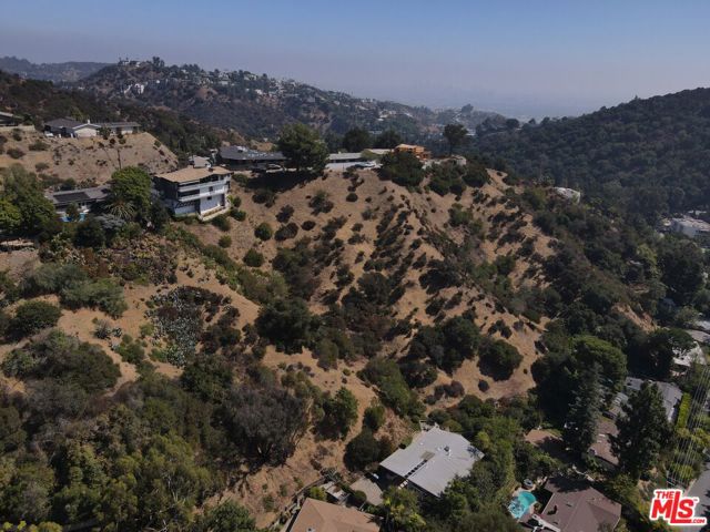 0 Allenwood, Los Angeles CA: https://media.crmls.org/mediaz/5131152d-04fa-4798-a9fd-9b26f7e85e82.jpg