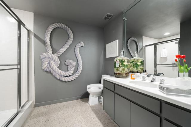899 Island Drive #304, Rancho Mirage, CA 92270