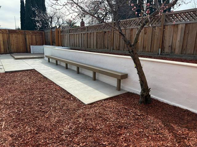 2552 Castleton Drive, San Jose CA: https://media.crmls.org/mediaz/51357514-2e1f-4fbf-91ef-4d65d84a9f61.jpg