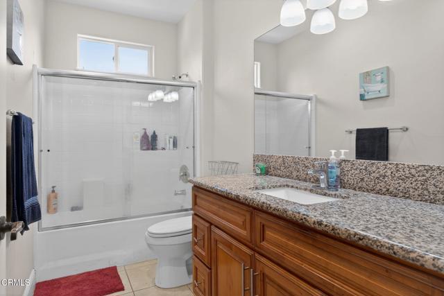 Detail Gallery Image 25 of 42 For 8514 Morningstar Ln, Canoga Park,  CA 91304 - 4 Beds | 4 Baths