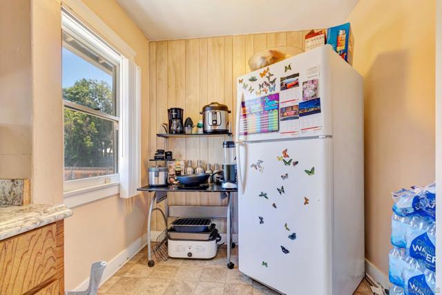 9065 67 Lemon St, Spring Valley CA: https://media.crmls.org/mediaz/5137674f-81c4-4d98-8cfa-87c701c69209.jpg