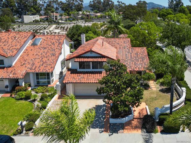 16205 Via Embeleso, San Diego CA: https://media.crmls.org/mediaz/5137c0e8-d461-4a54-850b-461cef8d267a.jpg