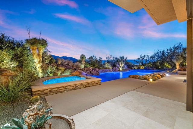 50741 Desert Arroyo Trail, Indian Wells CA: https://media.crmls.org/mediaz/513823ad-0a83-49ef-b915-ca8db7ac2491.jpg