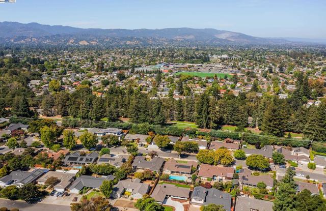 1367 Cordelia Ave, San Jose CA: https://media.crmls.org/mediaz/51392a9b-3404-4e67-a7d5-3b391da8aa9d.jpg