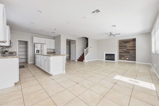 Detail Gallery Image 7 of 30 For 45808 Klamath Ct, Temecula,  CA 92592 - 3 Beds | 2/1 Baths