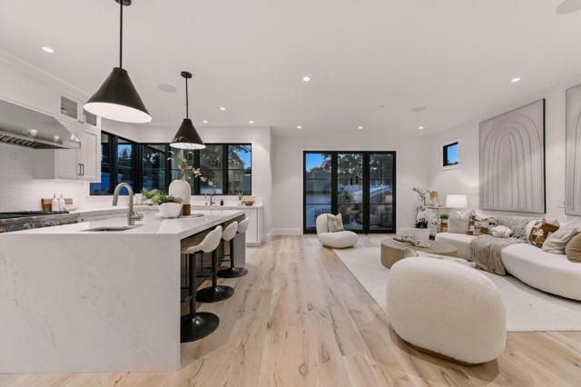 757 Homer Avenue, Palo Alto CA: https://media.crmls.org/mediaz/513c63cc-c016-455c-a26a-0437519d7466.jpg