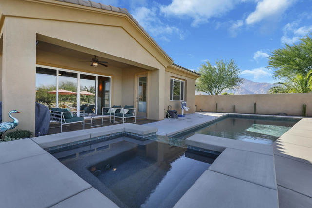 Image 16 of 48 For 67252 Zuni Court
