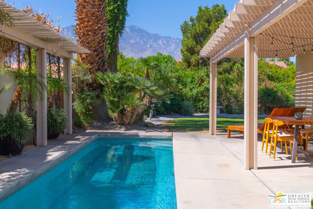 feature listing property photo