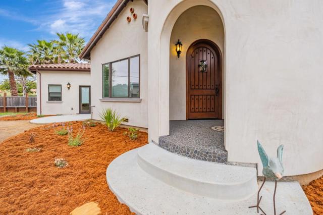 505 Cliff Drive, Aptos CA: https://media.crmls.org/mediaz/513d3ab9-c788-4fc2-bc06-c8406c6c5fc0.jpg