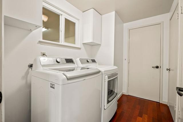 1 Le Havre Place, Half Moon Bay CA: https://media.crmls.org/mediaz/513dfc77-a285-41f2-89dd-63ef51c6ad48.jpg