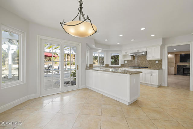 Image 16 of 70 For 5475 Bromely Drive