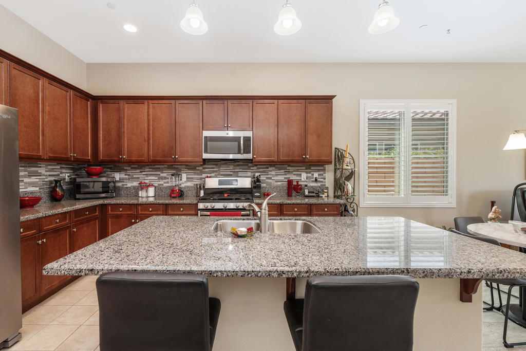 MLS #219134806DA image #4