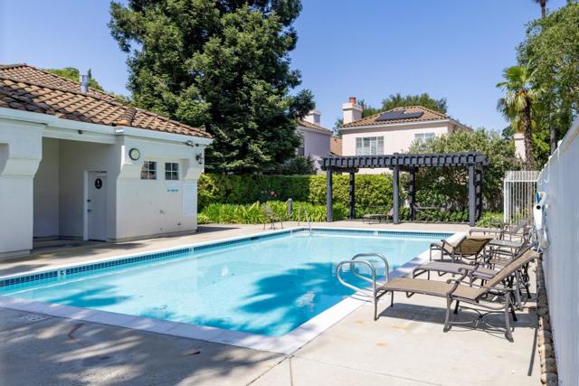 542 Via Sorrento, Morgan Hill CA: https://media.crmls.org/mediaz/51417d14-2d4c-4245-98d2-276645509e64.jpg