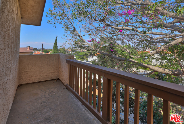 2616 VOORHEES Avenue, Redondo Beach, California 90278, 2 Bedrooms Bedrooms, ,1 BathroomBathrooms,Residential,Sold,VOORHEES,17267962