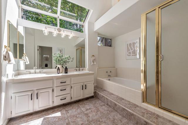 11902 Shasta Spring Court, Cupertino CA: https://media.crmls.org/mediaz/51423c90-1a01-4b44-8654-66f091911c6d.jpg