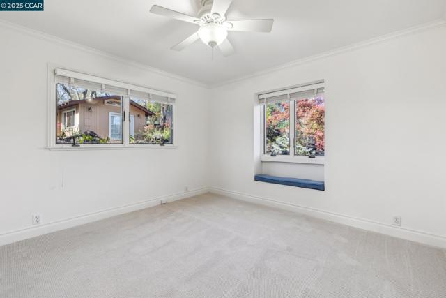 2160 Ridgewood Rd, Alamo CA: https://media.crmls.org/mediaz/5142dd29-1729-4cac-8868-18d6d4e44409.jpg