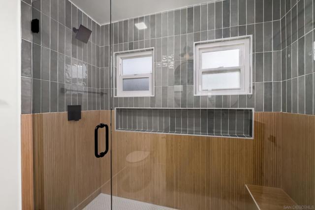 5061 Onstad St, San Diego CA: https://media.crmls.org/mediaz/51431948-fc99-420d-aa49-d707bd7e1c6d.jpg