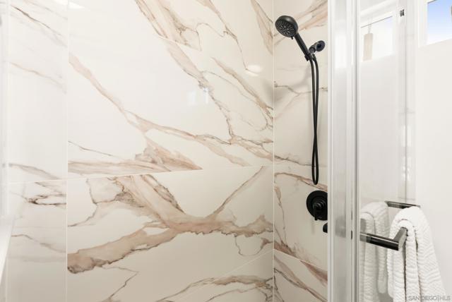 3676 Dwight St, San Diego CA: https://media.crmls.org/mediaz/5143a210-c6f2-460a-972f-e1d1bf2eff0a.jpg