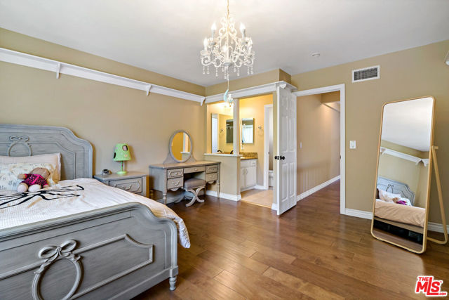 683 Triunfo Canyon Road, Westlake Village CA: https://media.crmls.org/mediaz/51457aeb-a807-4559-a656-6fd282c473da.jpg