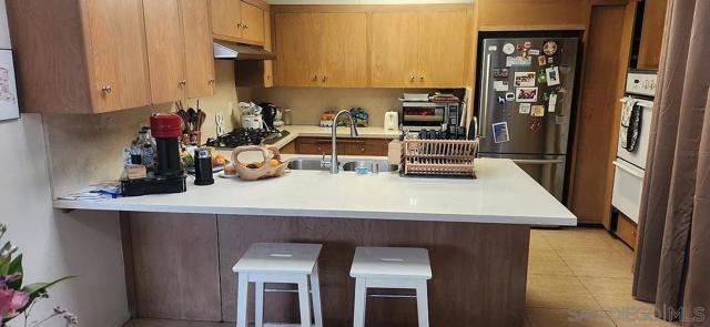 1631 Cypress Ave, San Diego CA: https://media.crmls.org/mediaz/51476058-322f-4f04-9152-3e7fd5bc96e4.jpg