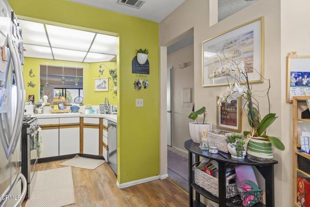 Detail Gallery Image 20 of 52 For 9580 Telegraph Rd #37,  Ventura,  CA 93004 - 2 Beds | 2/1 Baths