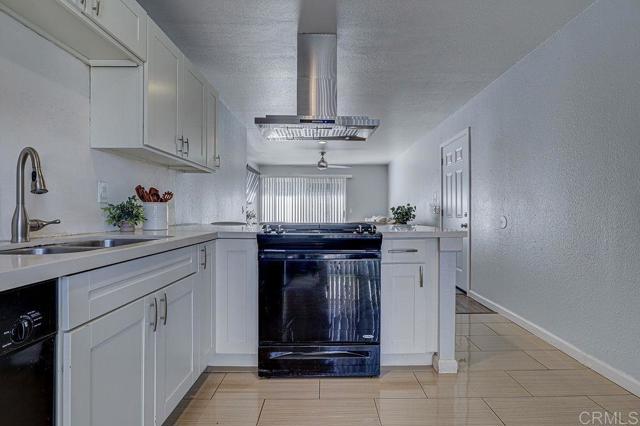 Detail Gallery Image 7 of 27 For 1935 Terracina Cir, Spring Valley,  CA 91977 - 2 Beds | 1 Baths