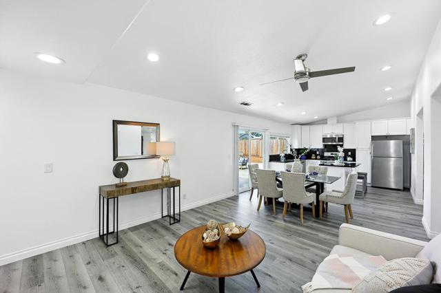 5953 Bellflower Drive, Newark CA: https://media.crmls.org/mediaz/514e5840-4e9a-44bc-95c8-9699883d16c4.jpg