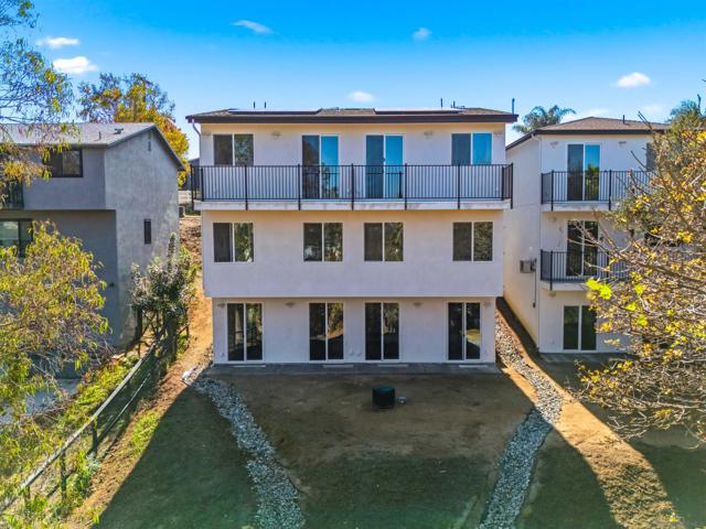 Image 37 of 70 For 490 Lado De Loma Dr #1-4