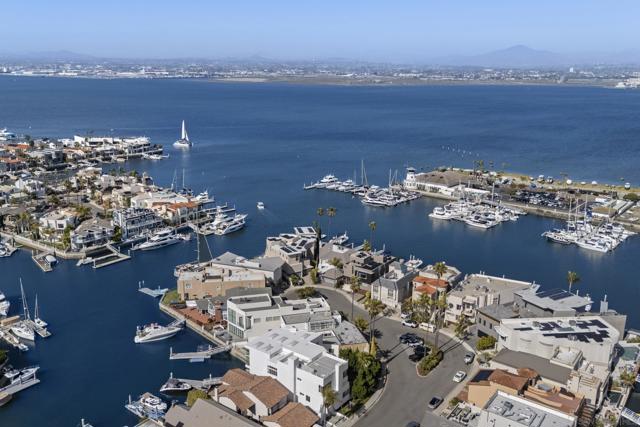 Image 43 of 50 For 25 Green Turtle Rd