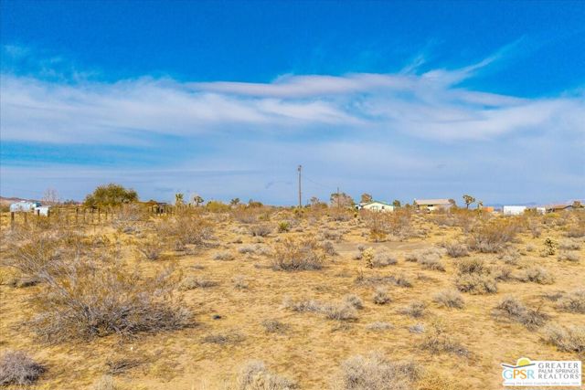 0 Perris Street, Yucca Valley CA: https://media.crmls.org/mediaz/51509e66-189e-452b-af3a-1586ad09b543.jpg