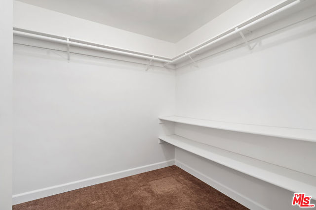4450 Coronet Drive, Encino CA: https://media.crmls.org/mediaz/5151f585-6ea8-45e7-b87d-25fbf1f6f8e8.jpg