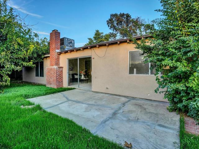 3559 Vernal Avenue, Merced CA: https://media.crmls.org/mediaz/5152086e-e466-4864-a4d4-c2ed63e81779.jpg