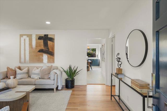 785 Sherman Oaks Drive, San Jose CA: https://media.crmls.org/mediaz/51522cf6-9dc3-40af-ba1d-ae106e71fb01.jpg