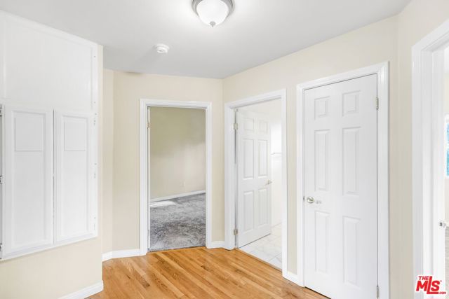 1073 S Mansfield Avenue, Los Angeles CA: https://media.crmls.org/mediaz/5152b003-84d4-4301-b34b-53414d5ed650.jpg
