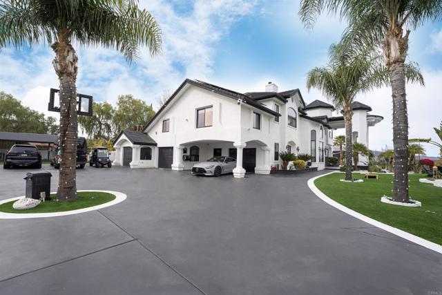 Image 24 of 47 For 733 Clayburn Ct