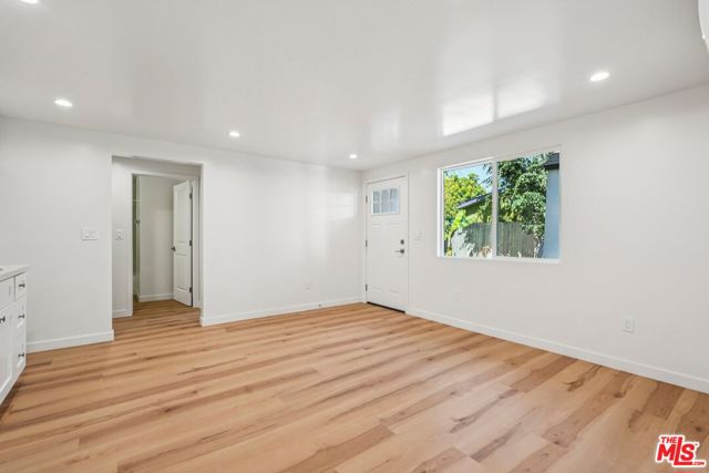 2922 8th Avenue, Los Angeles CA: https://media.crmls.org/mediaz/51535711-82e5-4c46-ab0a-45db7b069345.jpg