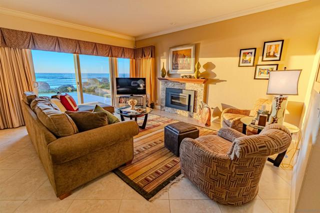 1442 Seacoast Dr., Imperial Beach, California 91932, 3 Bedrooms Bedrooms, ,2 BathroomsBathrooms,Condominium,For Sale,Seacoast Dr.,250020306SD