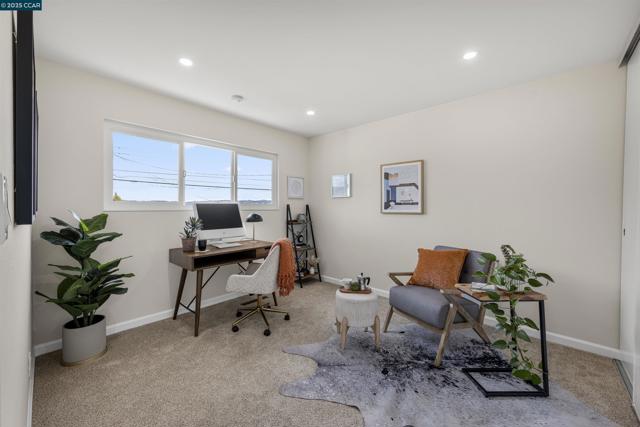 16639 Selby Dr, Castro Valley CA: https://media.crmls.org/mediaz/51543e0b-91a2-482d-8ac1-7374a71b277c.jpg